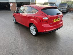 
										ford focus 1.6 zetec hatchback 5 door full									